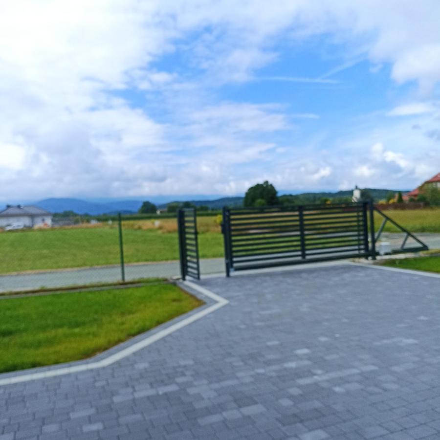 Dom W Gorach Villa Lomnica  Eksteriør billede